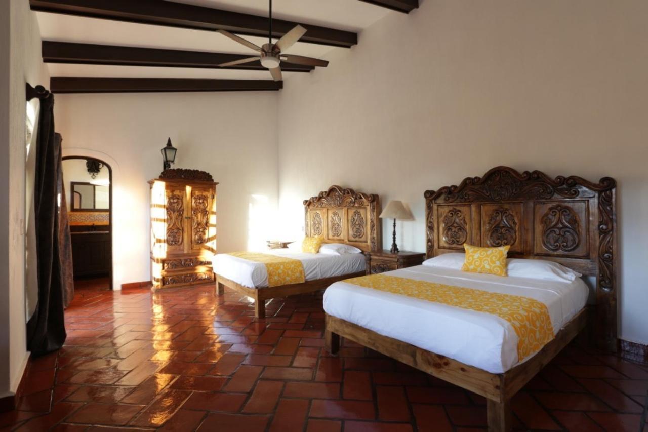 Caroline Bella Bed & Breakfast Ajijic Zewnętrze zdjęcie